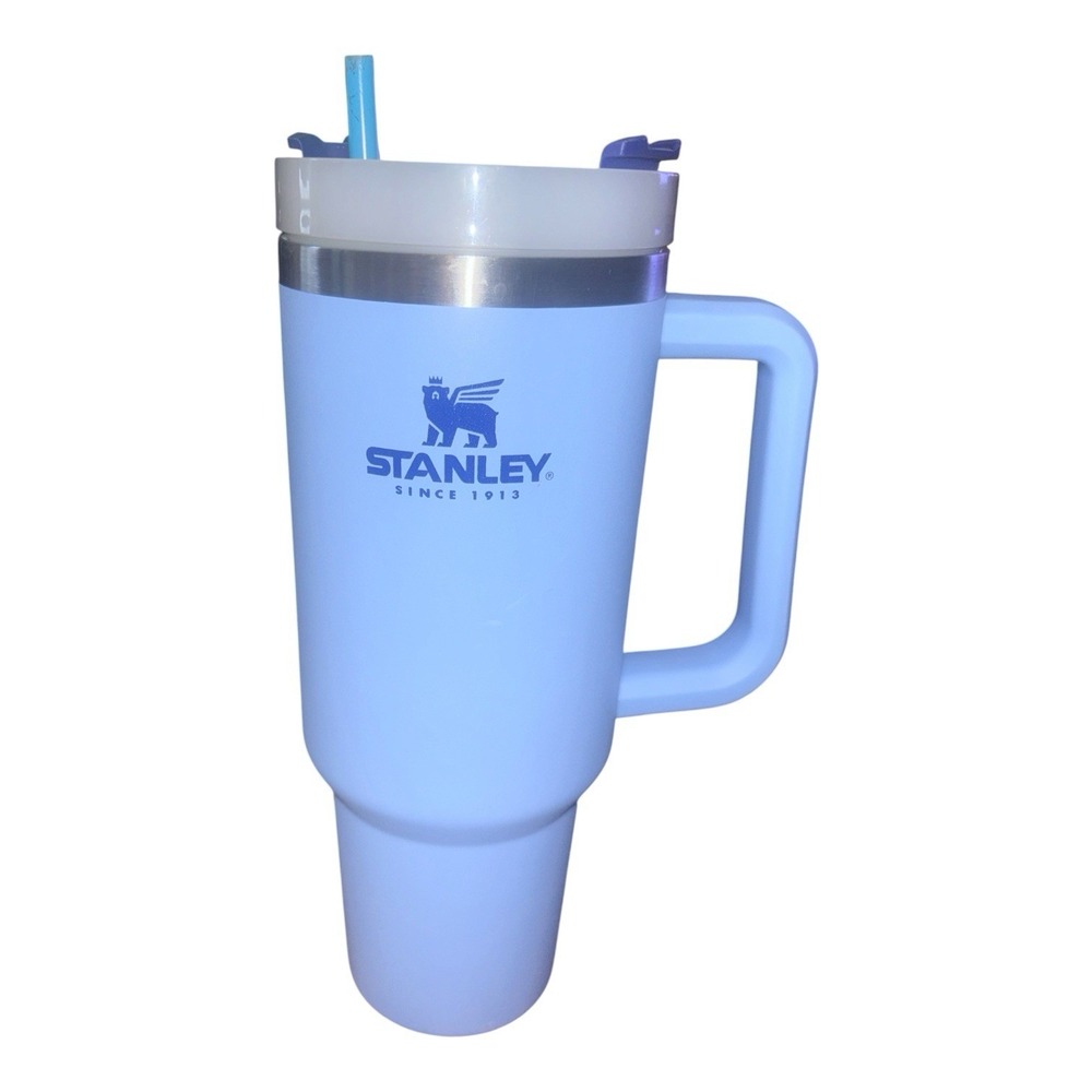 Stanley Adventure Quencher 40 OZ Travel Tumbler / Straw Cup Chambray VG Straw